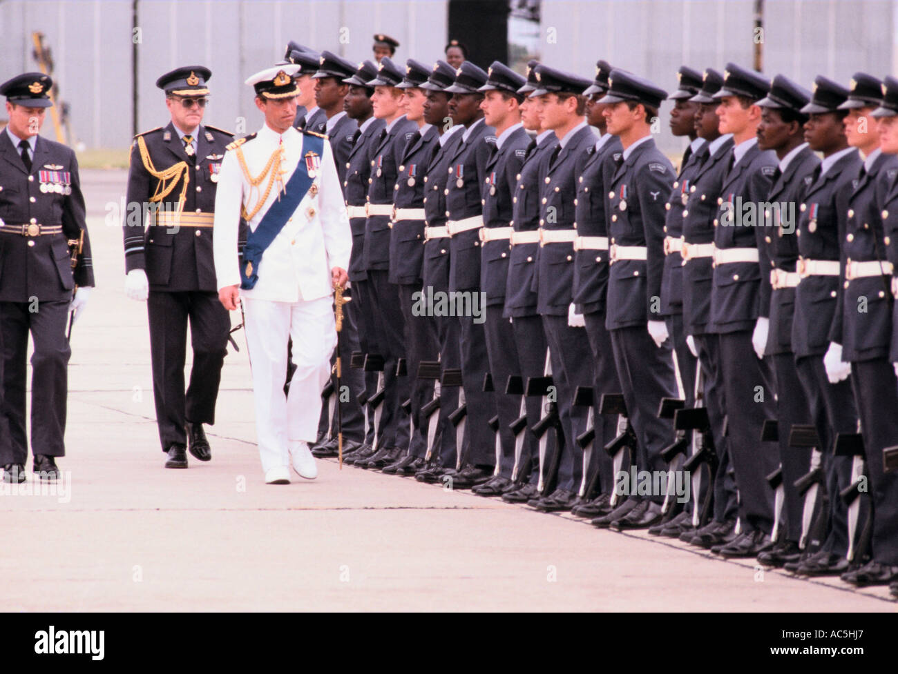 To suit prince charles Banque de photographies et d’images à haute