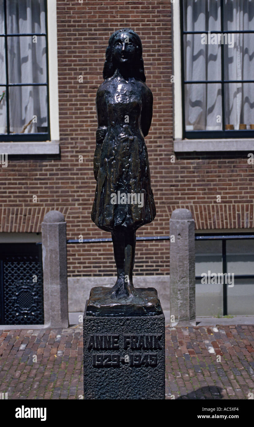 Statue d'Anne Frank, Amsterdam (Pays-Bas) Banque D'Images