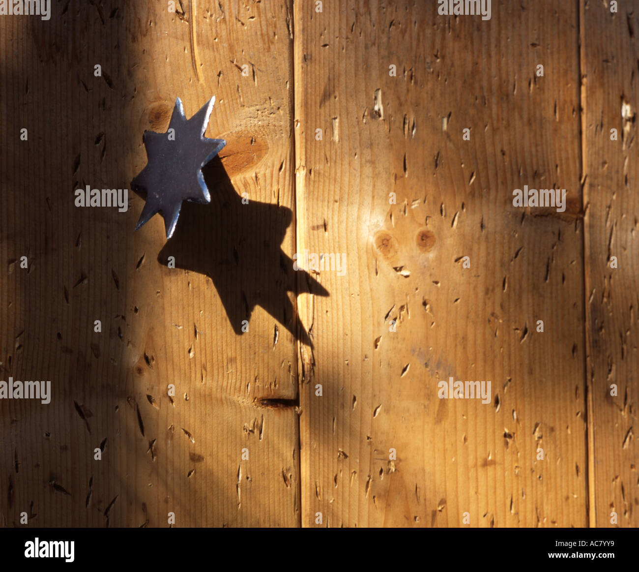 Étoile jeter shuriken. Iga-Ueno a été l'accueil de la secte des maîtres Ninjas Iga du ninjutsu / ninjitsu "l'art de la furtivité' Banque D'Images