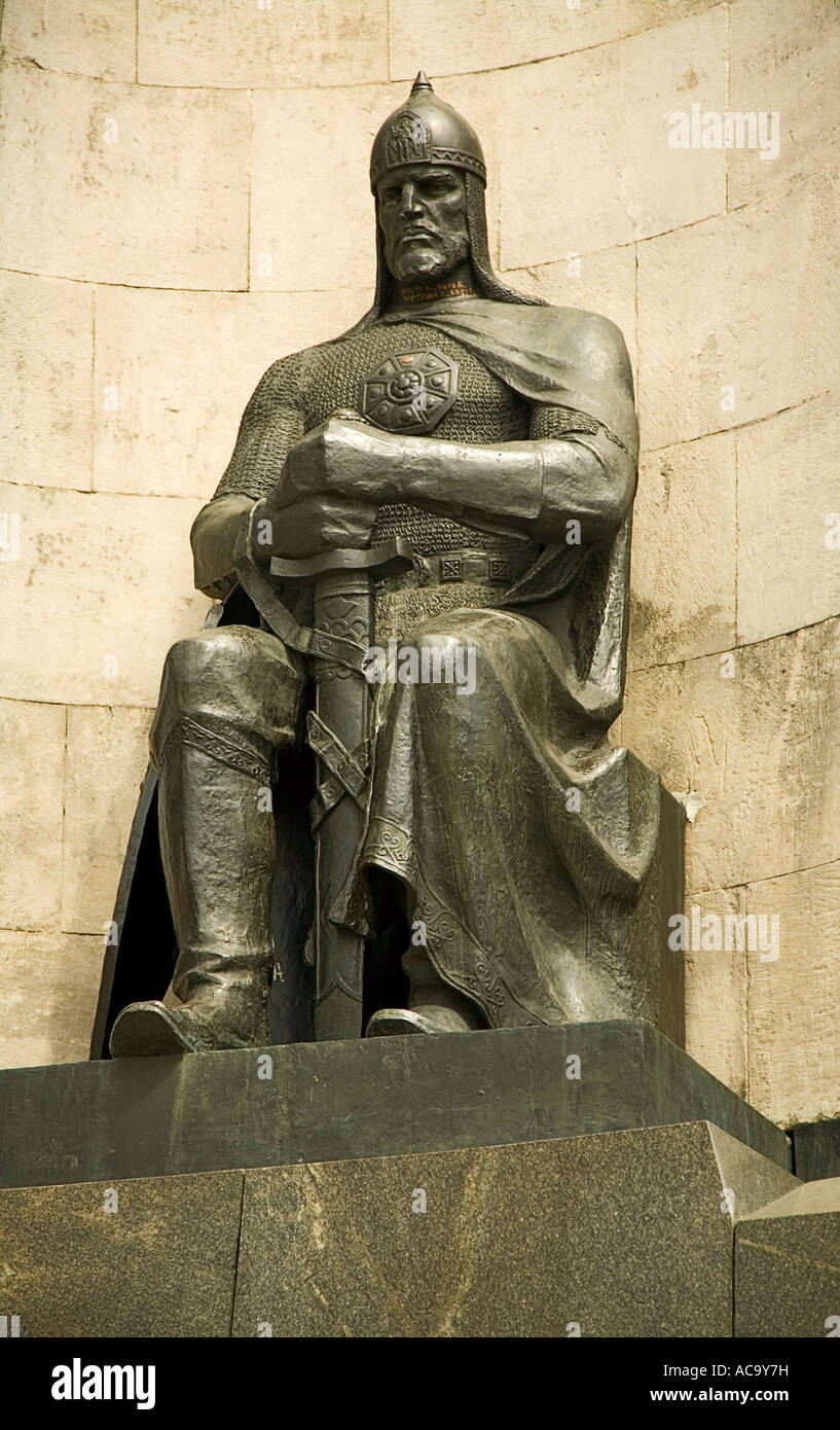 Statue de la ville fondateur Vladimir Monomaque, Russie Banque D'Images