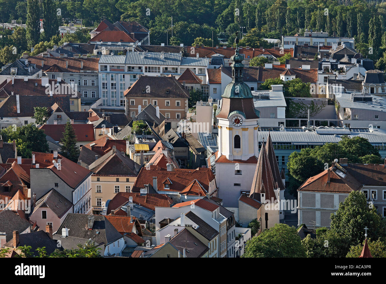 Krems, vue sur la ville avec Steiner Tor, Wachau, Basse Autriche, Autriche Banque D'Images