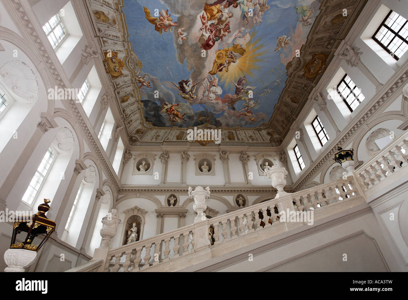 Fondation religieuse Goettweig, Kaiserstiege, célèbre fresque de plafond par Paul Troger, Basse-Autriche, Autriche Banque D'Images