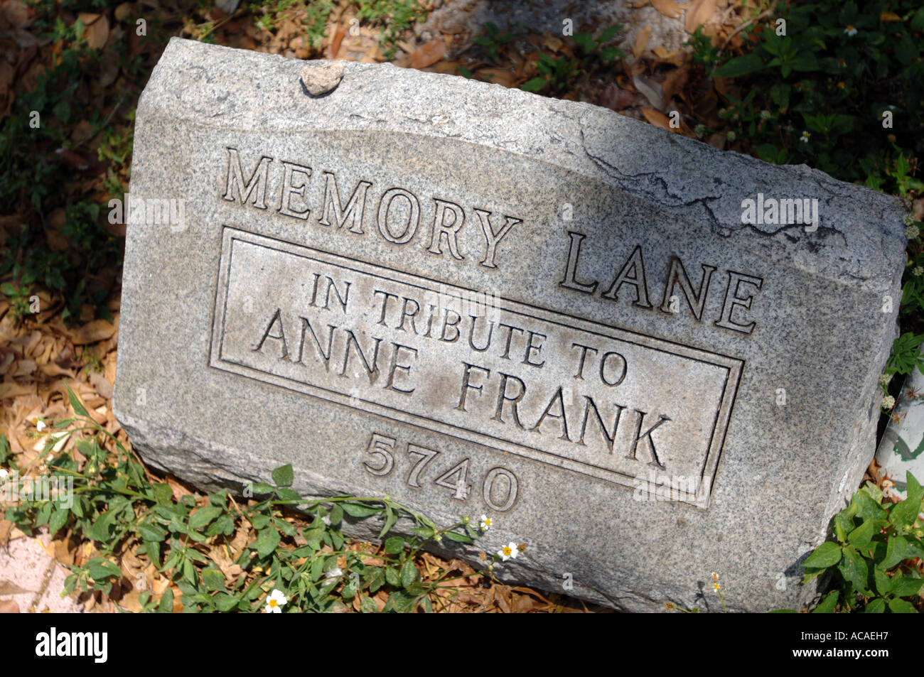 Anne Frank memorial pierre près de la Jewish Museum of Florida secteur Art déco à South Beach Miami Florida USA Banque D'Images
