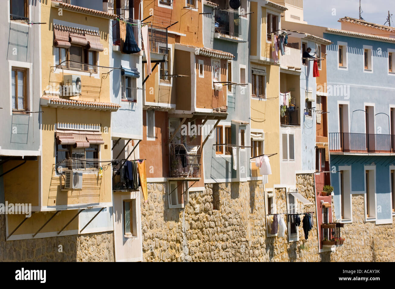 Maisons peintes de couleurs vives à Villajoyosa Costa Blanca Espagne Banque D'Images