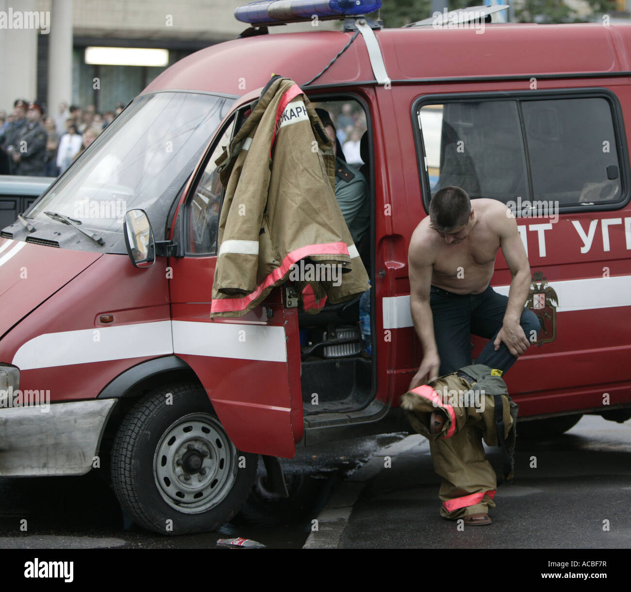Un incendie a dévasté la cathédrale de la Trinité à Saint-Pétersbourg, en Russie. Banque D'Images