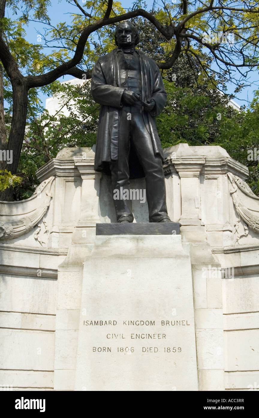 Statue d'Isambard Kingdom Brunel Embankment London UK Banque D'Images