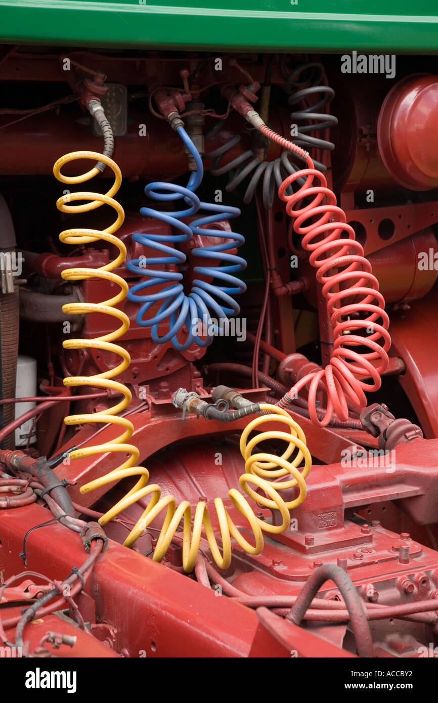 Connexions de flexible d'air pour camion remorque sur Abergavenny Wales UK Banque D'Images