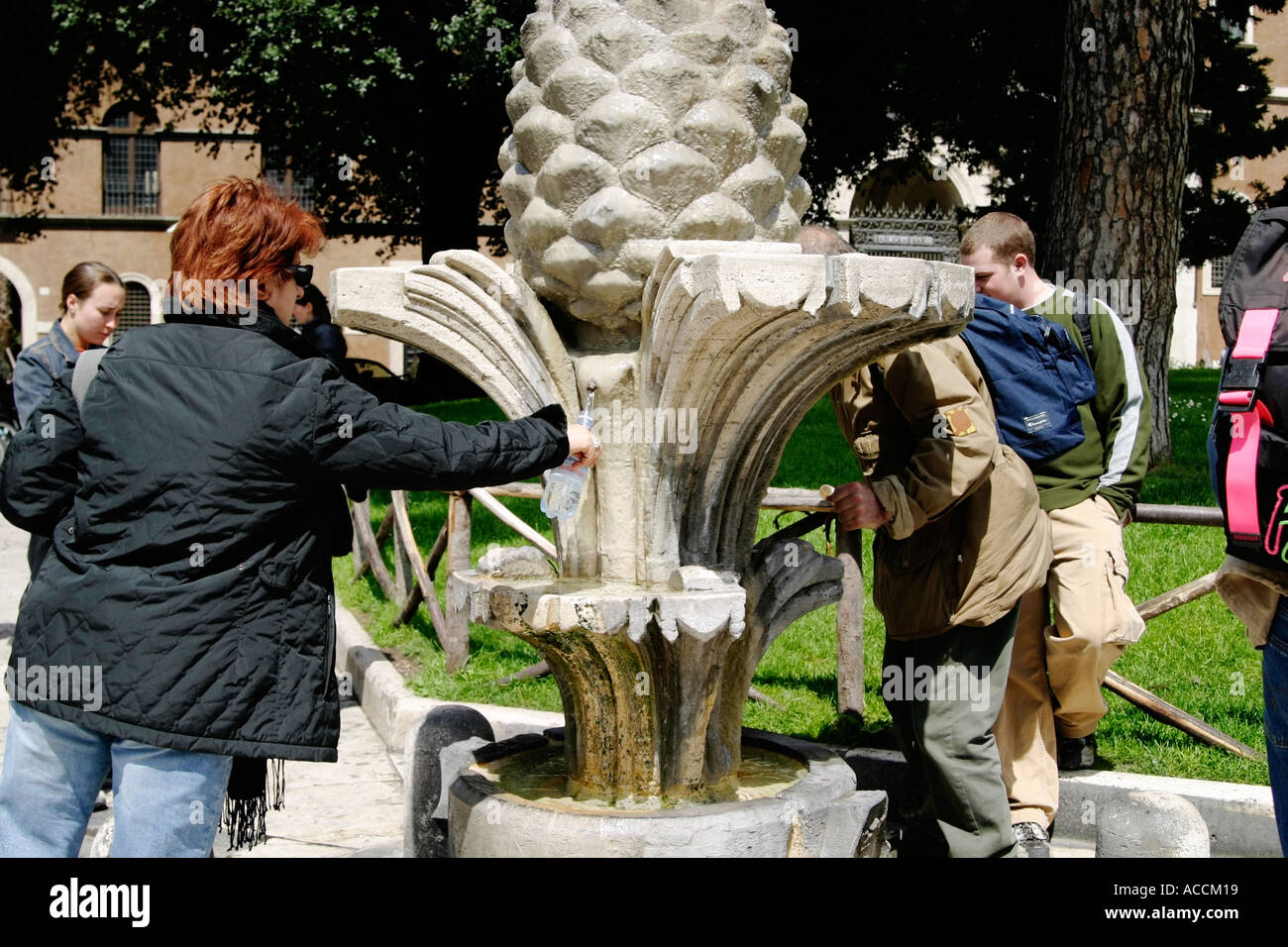Les gens à fontaine Banque D'Images