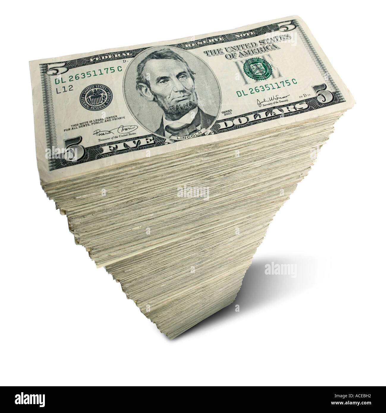 Pile de 5 US dollar bills Banque D'Images