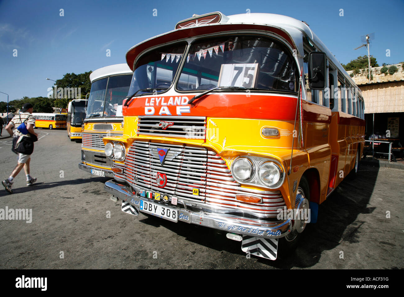 DAF bus dans La Valette, Malte Banque D'Images