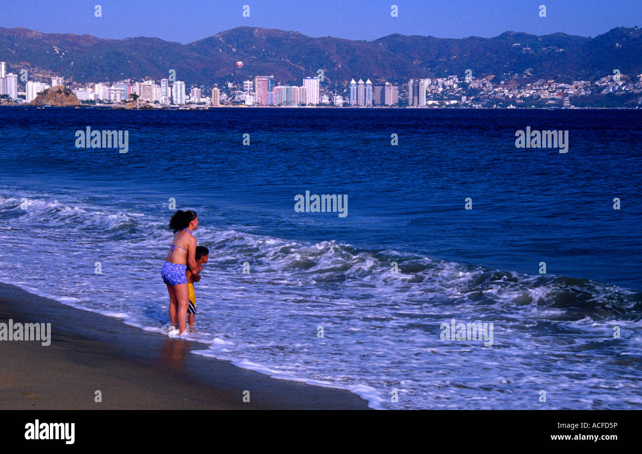 La baie d'Acapulco Mexique Banque D'Images