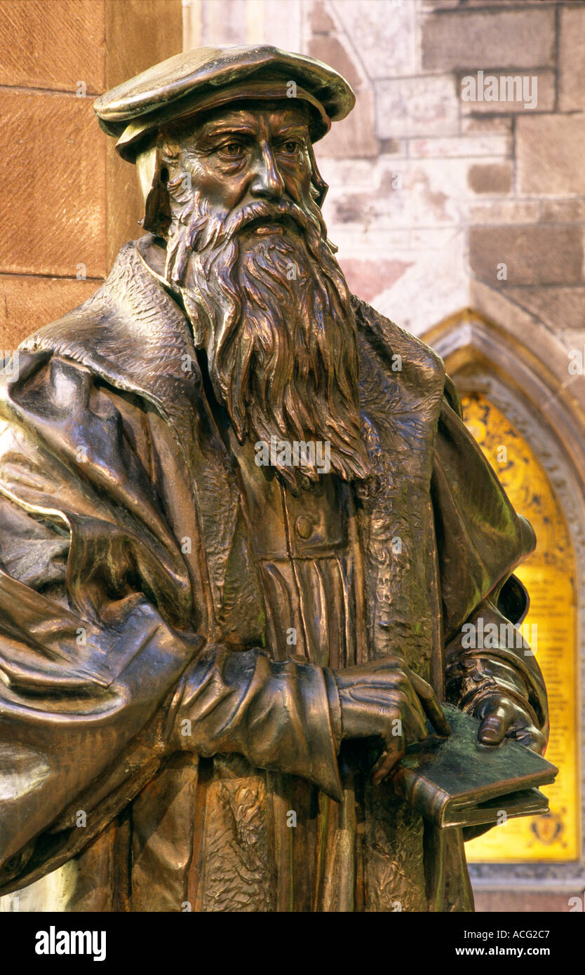 Statue de John Knox, réformateur religieux protestant écossais, dans la Cathédrale Saint-Gilles d'Édimbourg. Région de Lothian, Scotland, UK Banque D'Images