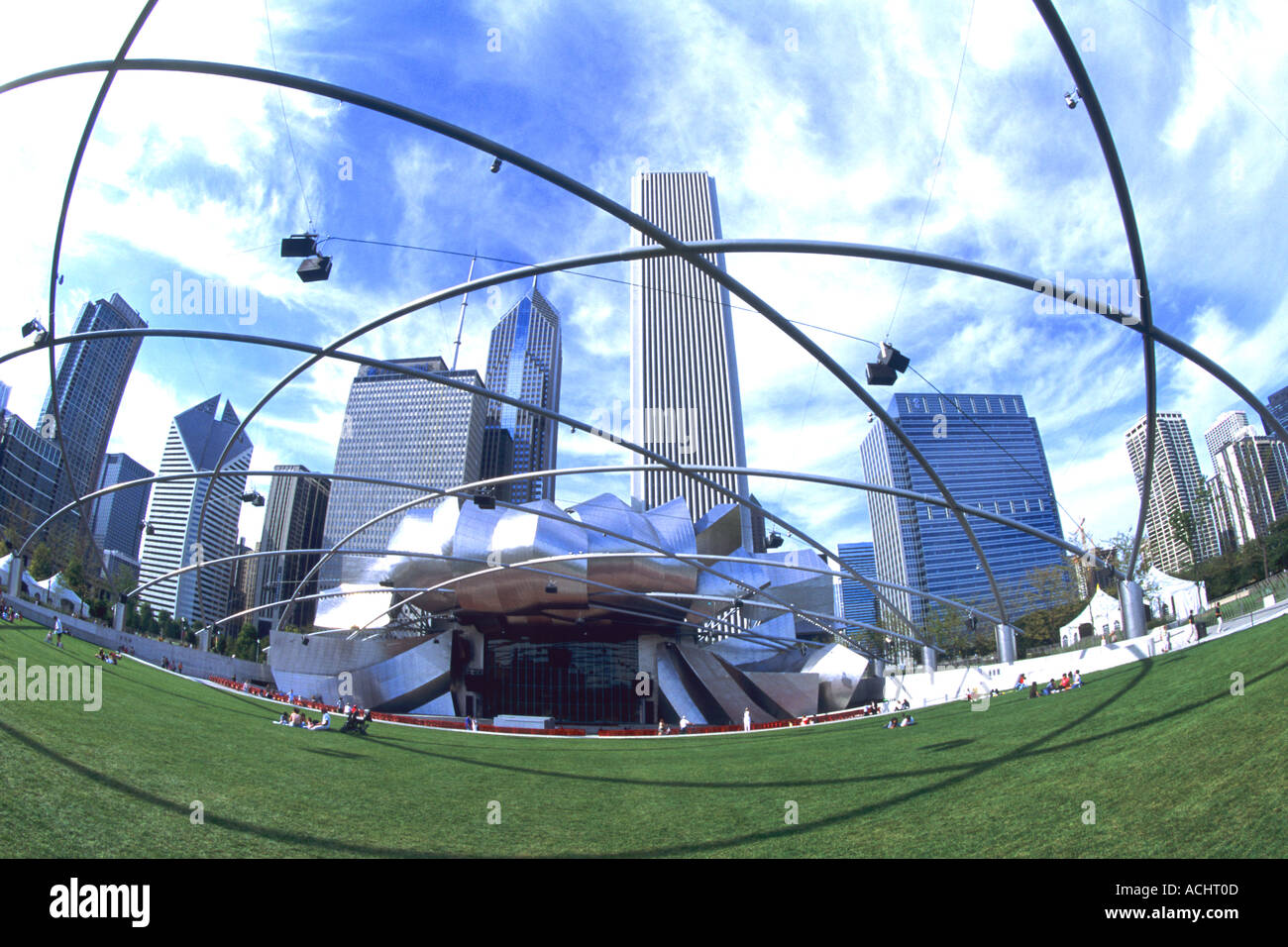 Architecture sauvage scène de concert au nouveau millénaire Park à Chicago en Illinois Banque D'Images