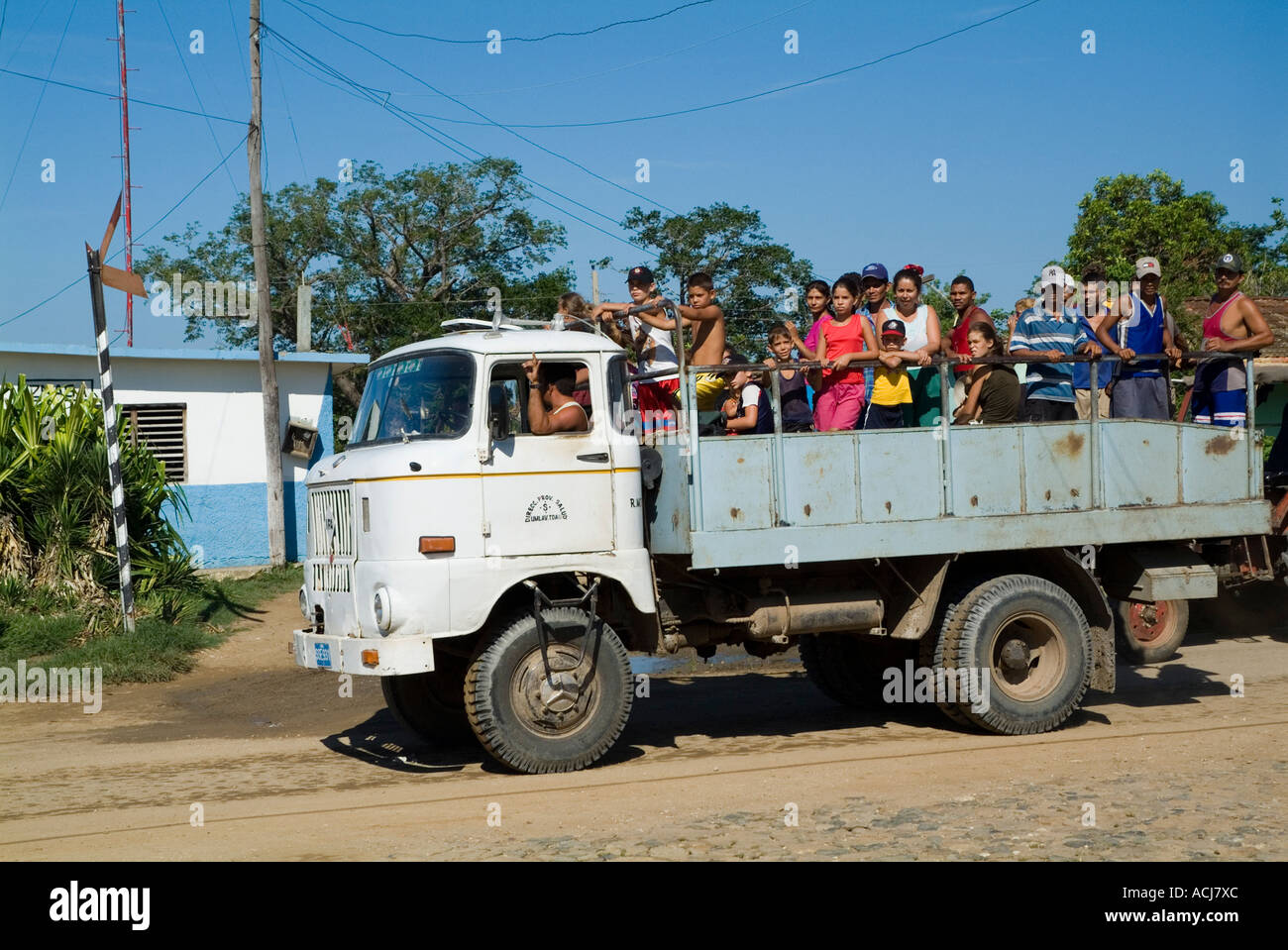camion aménagé volkswagen