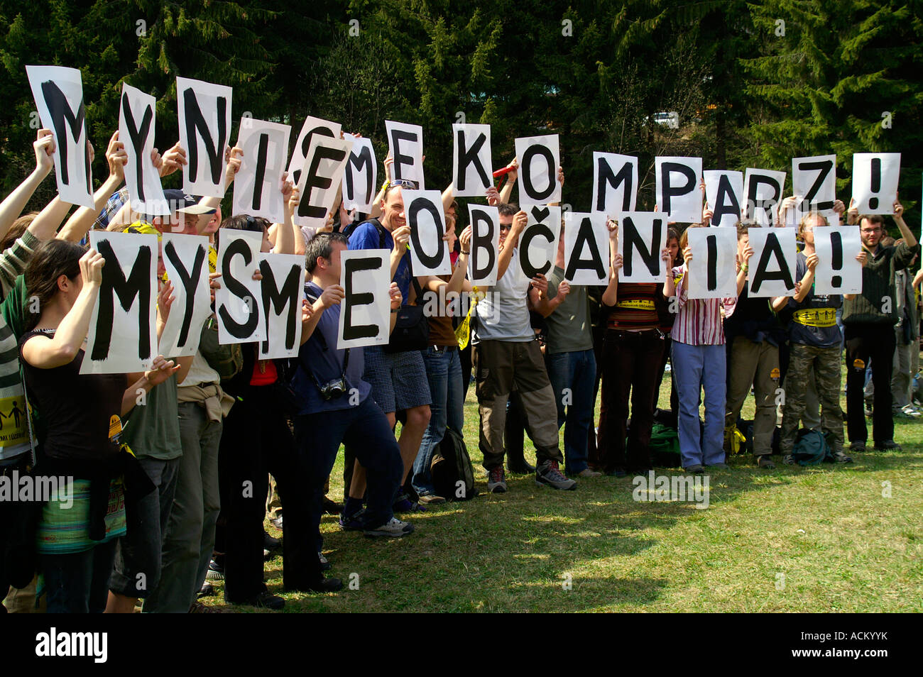 Protestation contre l'exploitation illégale en Ticha Dolina réserve naturelle, parc national de Vysoke Tatry, Slovaquie Banque D'Images