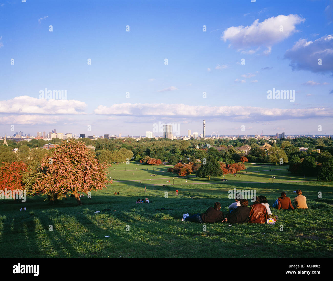 Primrose Hill au crépuscule, Camden, London, England, UK, FR. Banque D'Images