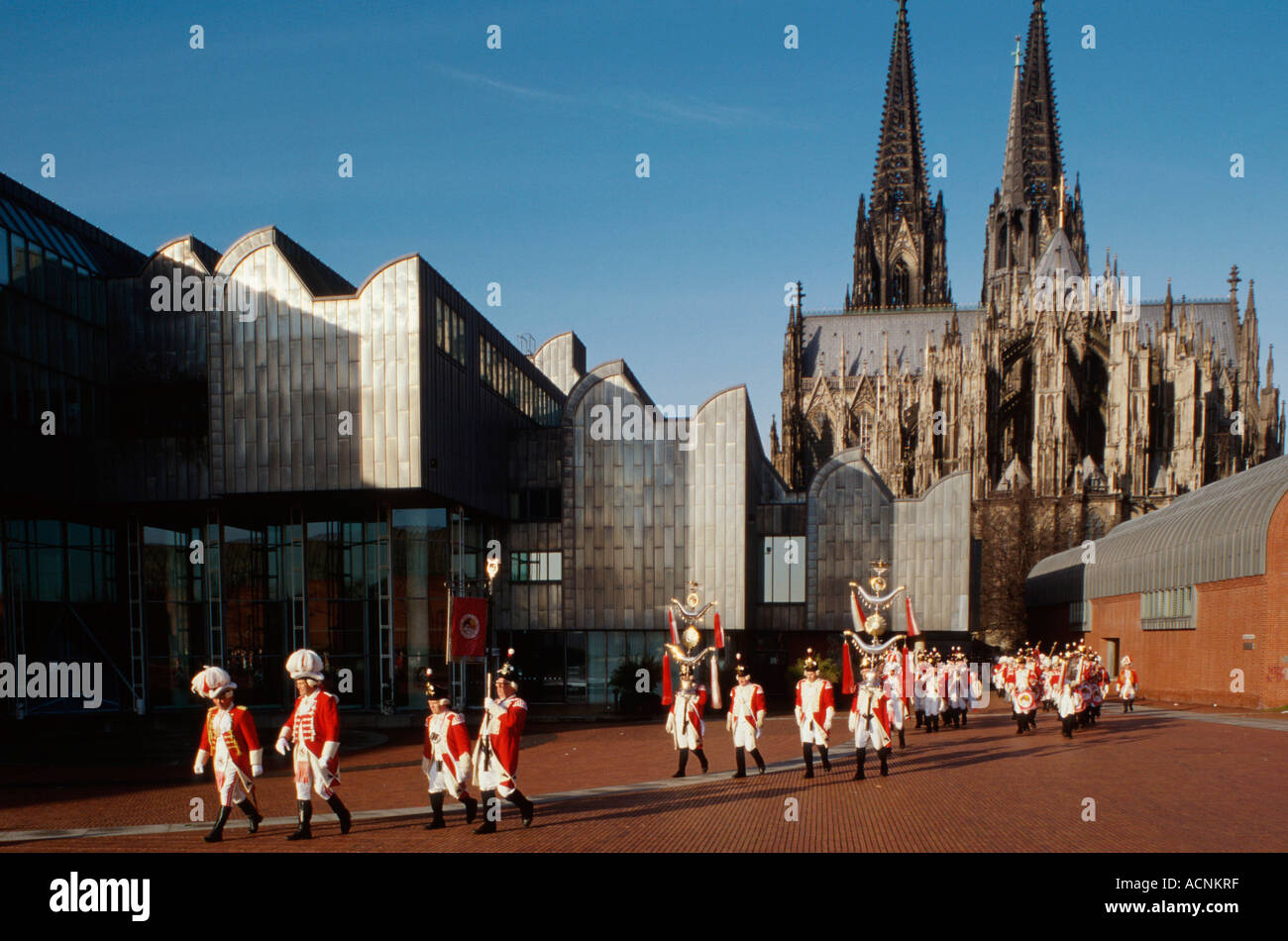 Cathédrale et musée / Cologne Banque D'Images