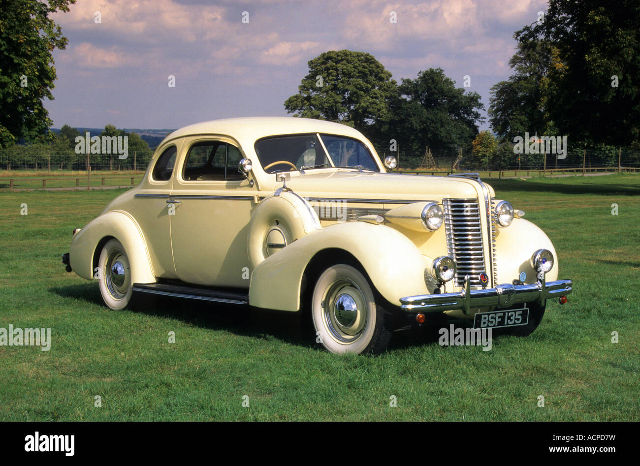 Buick américain des années 1930 Banque de photographies et d’images à ...