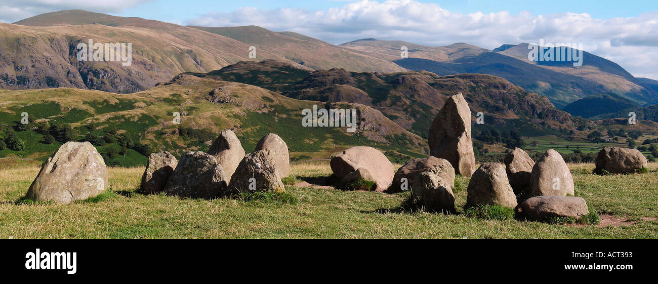 Le cercle de pierres de Castlerigg près de Keswick en fin d'après-midi soleil Banque D'Images