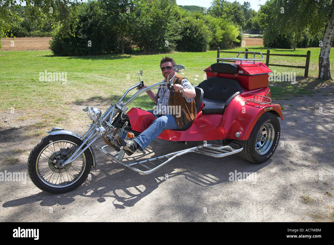 Une moto à trois roues Photo Stock - Alamy