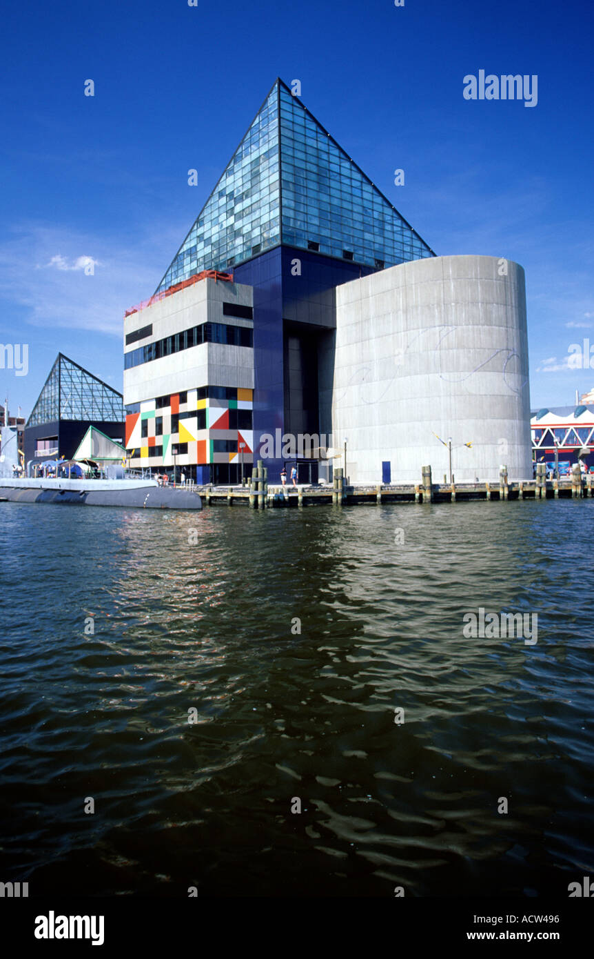 USS Torsk et Aquarium National de Baltimore Maryland USA Banque D'Images