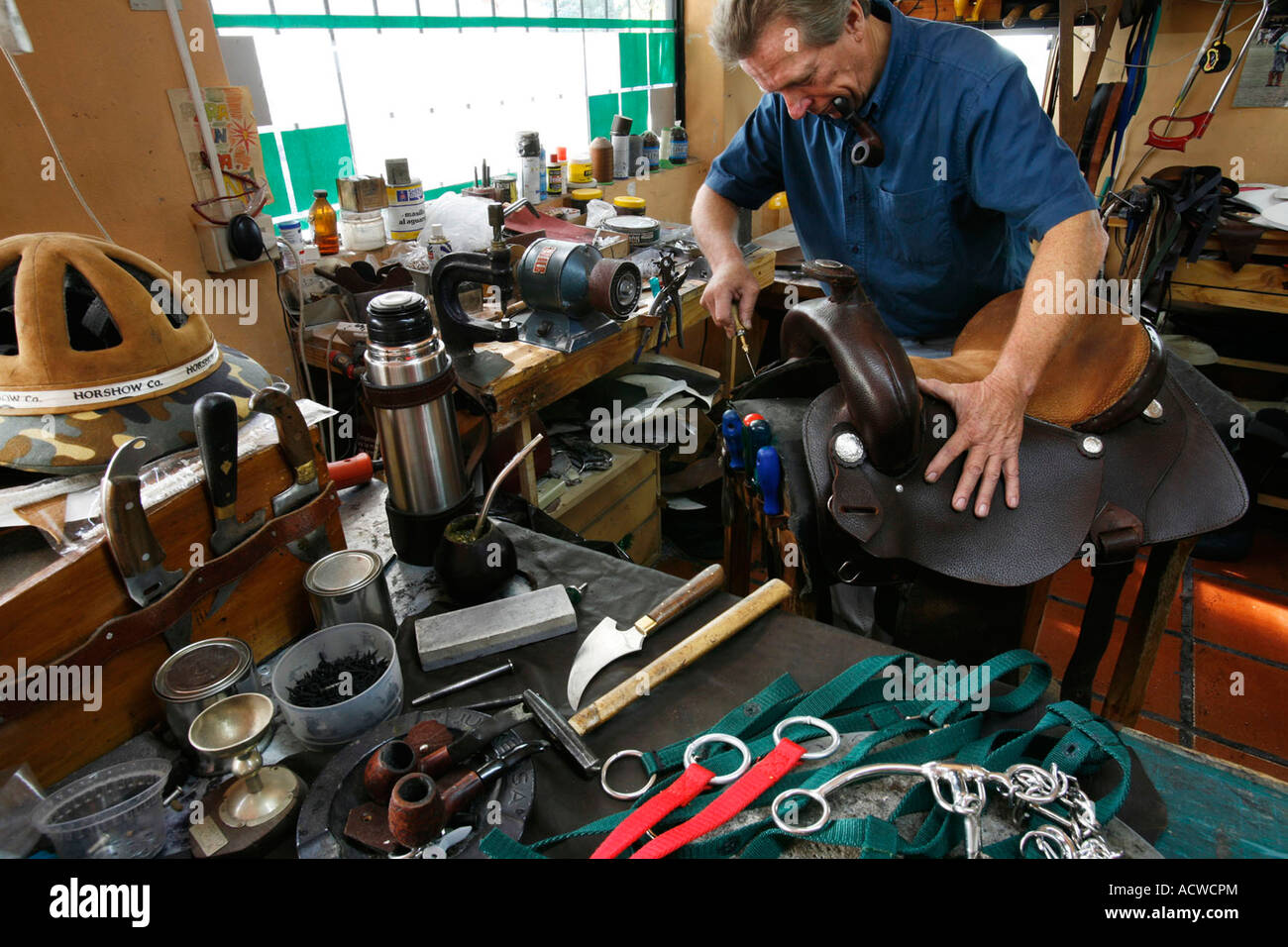 Un atelier de montage de chevaux avec les outils du commerce à Buenos Aires, Argentine Banque D'Images