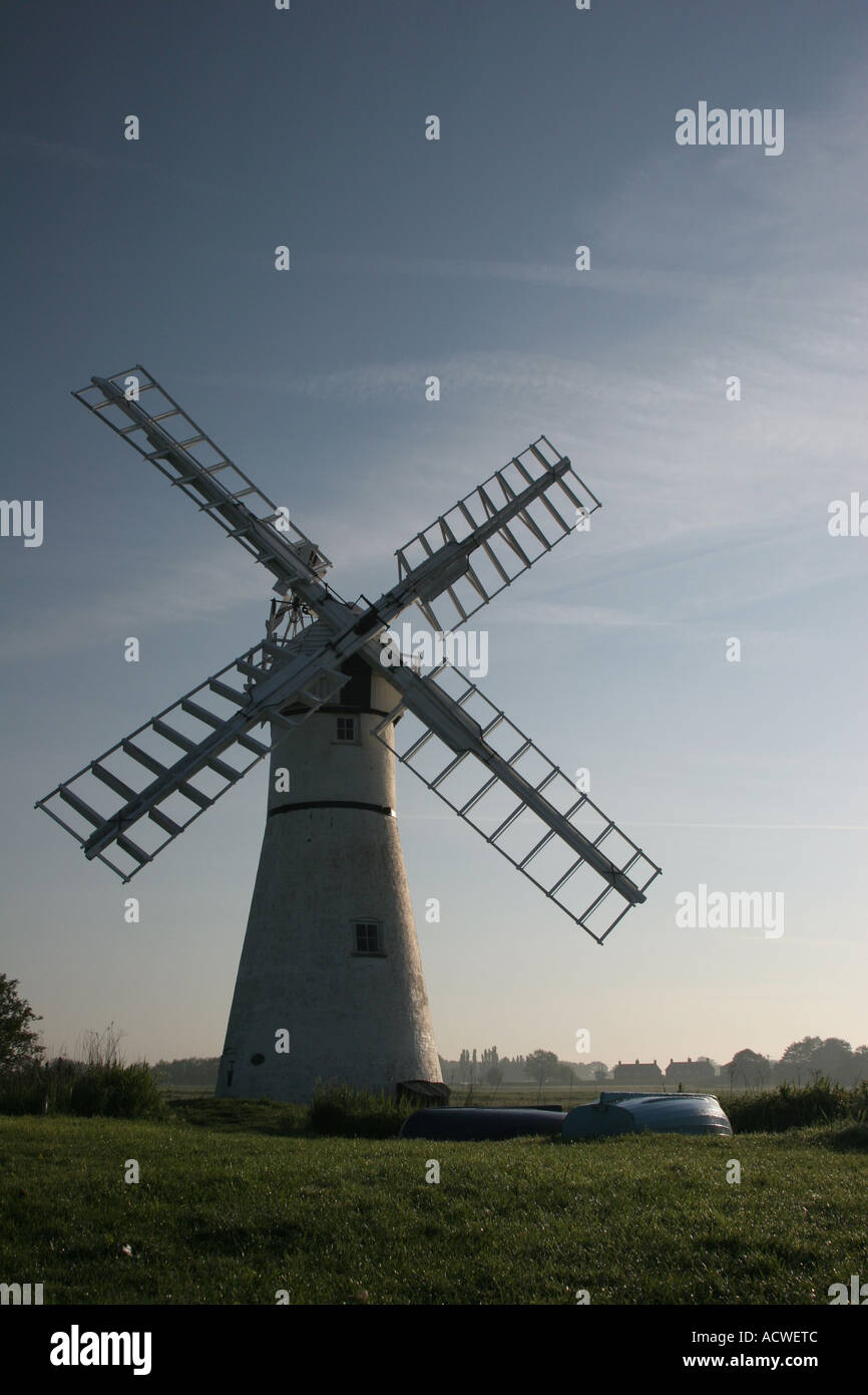 Moulin Blanc Thurne Norfolk Broads Angleterre Banque D'Images