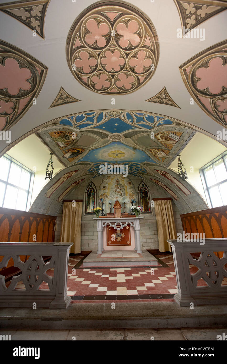 La chapelle construite par les prisonniers italiens de LA SECONDE GUERRE MONDIALE dans une hutte Manon Côté Lamb Holm Orkney Islands Ecosse Banque D'Images