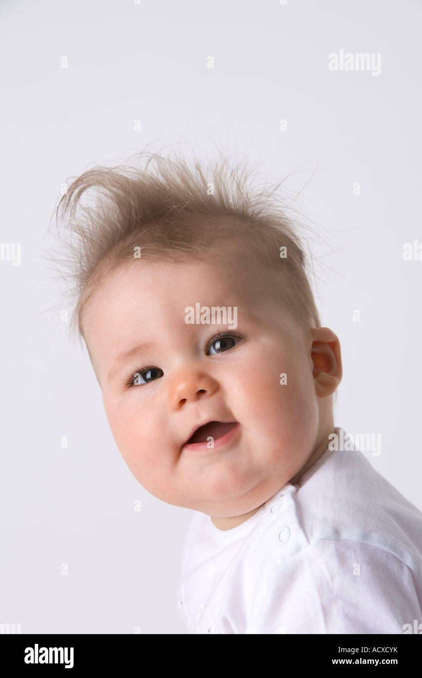Portrait De Bebe Joufflu En Studio Photo Stock Alamy