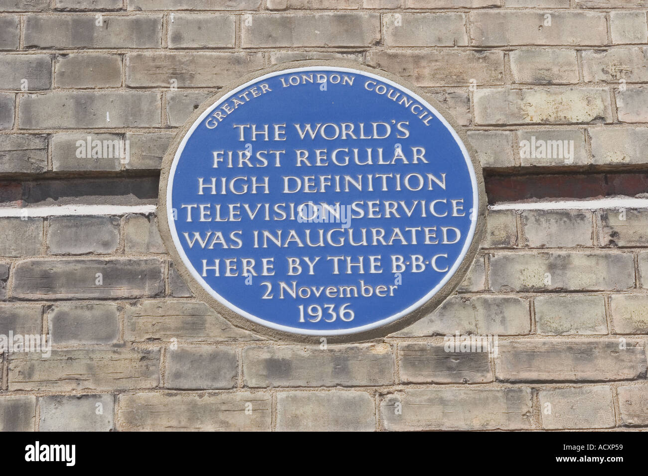 GLC Blue Plaque à Alexandra Palace et la télévision émetteur à Muswell Hill Londres première télévision haute définition Banque D'Images