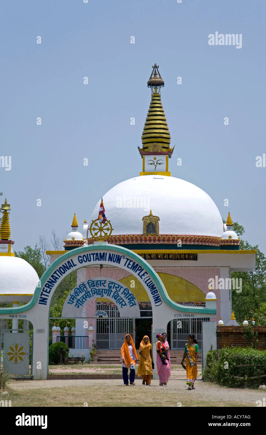 Goutami moniales Temple. Lumbini. Le Népal Banque D'Images
