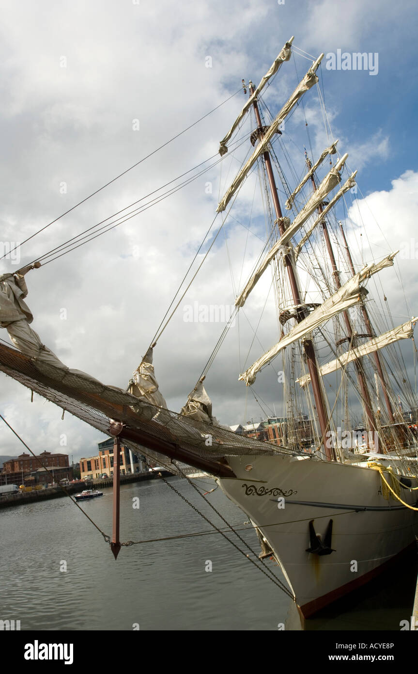 Tall Ships visiter Belfast Banque D'Images