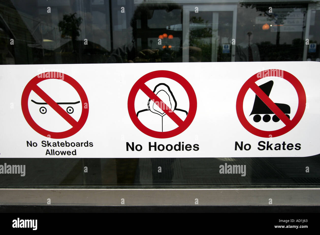 Enseigne à l'extérieur d'un centre commercial Banque D'Images