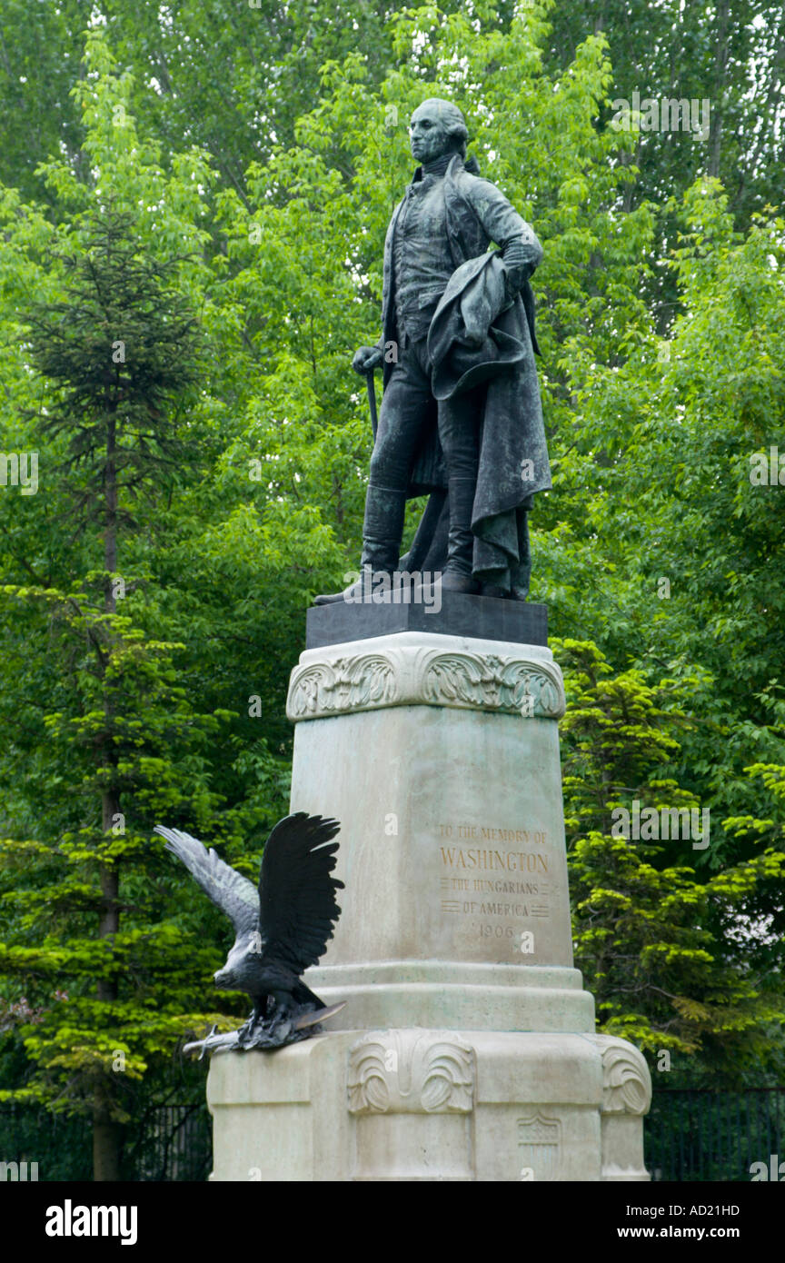 Statue de George Washington à Budapest city park érigée par nous hongrois en 1906 Banque D'Images