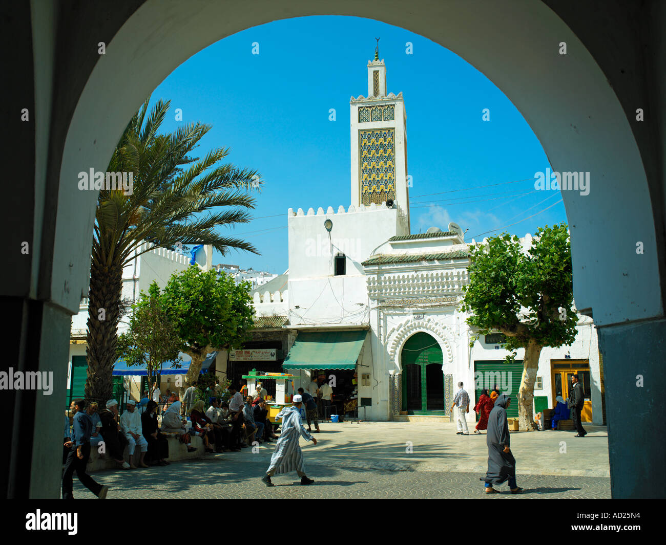 Place publique à Tétouan Maroc Banque D'Images