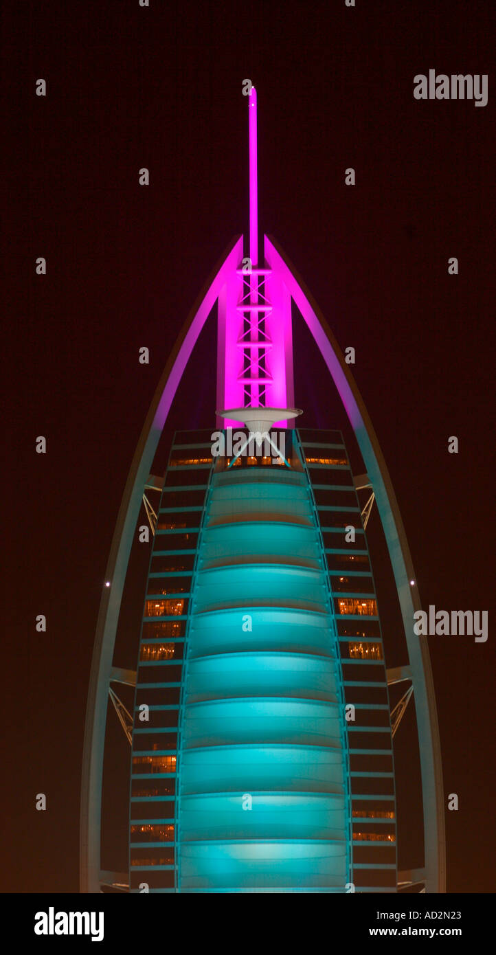 Burj Al Arab, l'hôtel de luxe 7 étoiles à Dubaï