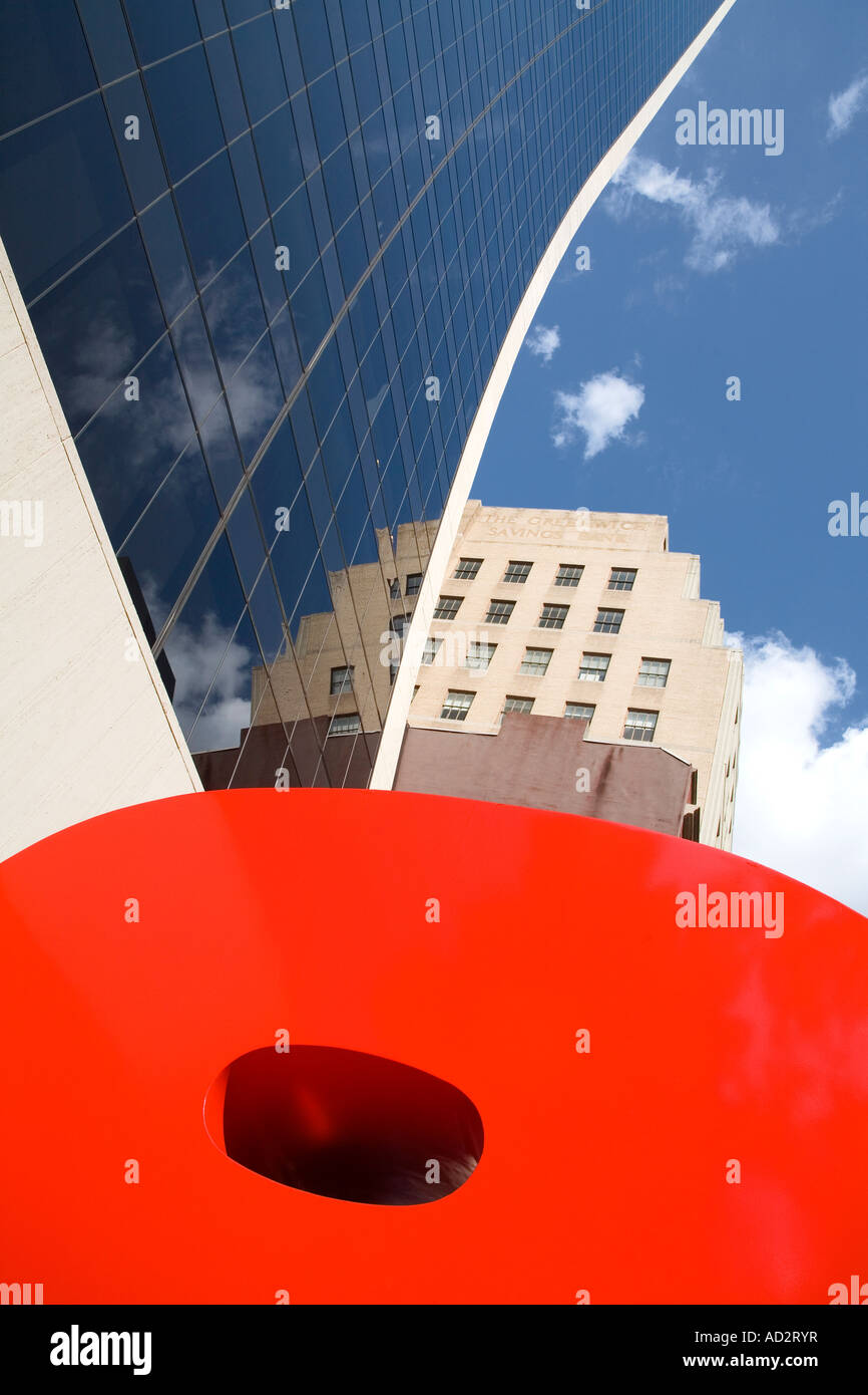 Ivan Chermayeff s Rouge 9 sculpture 9 rue du centre de Manhattan New York City New York USA Banque D'Images