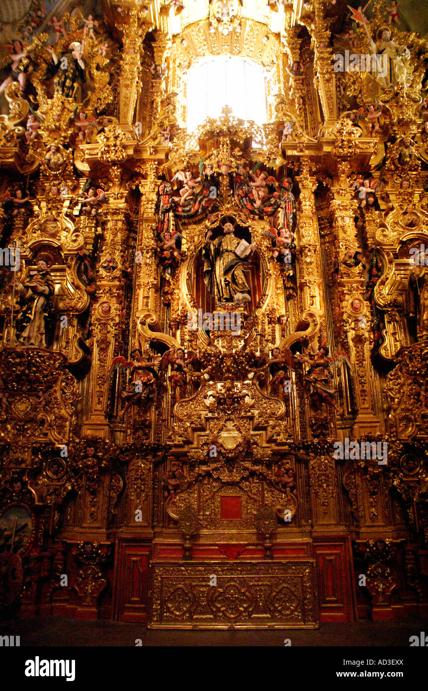 San Ignacio de Loyola retable de la Iglesia de San Francisco Javier,  église, le Mexique Tepotzotlan Photo Stock - Alamy