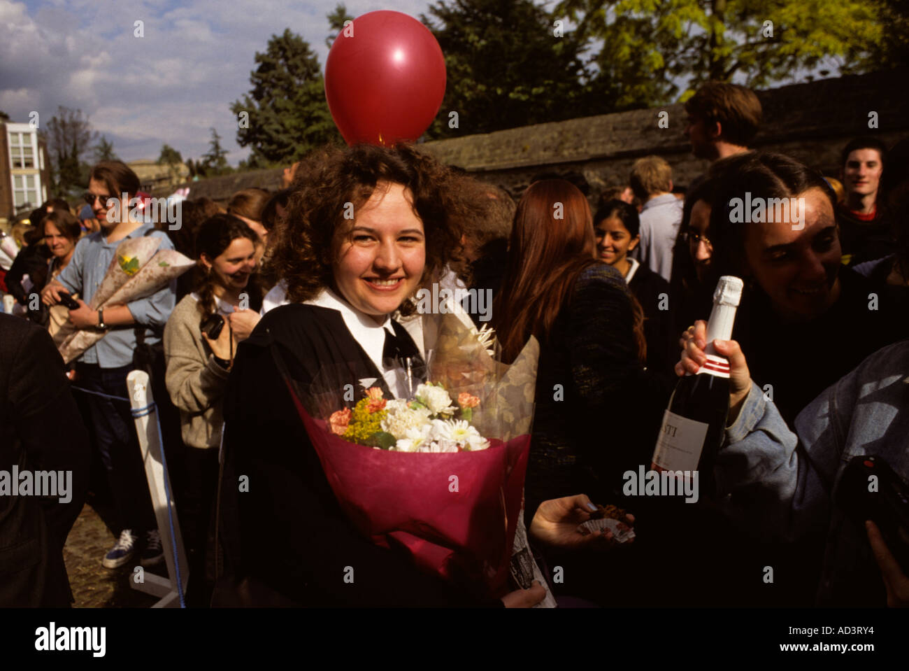 Célébrations après les examens Les examens à Oxford school Banque D'Images