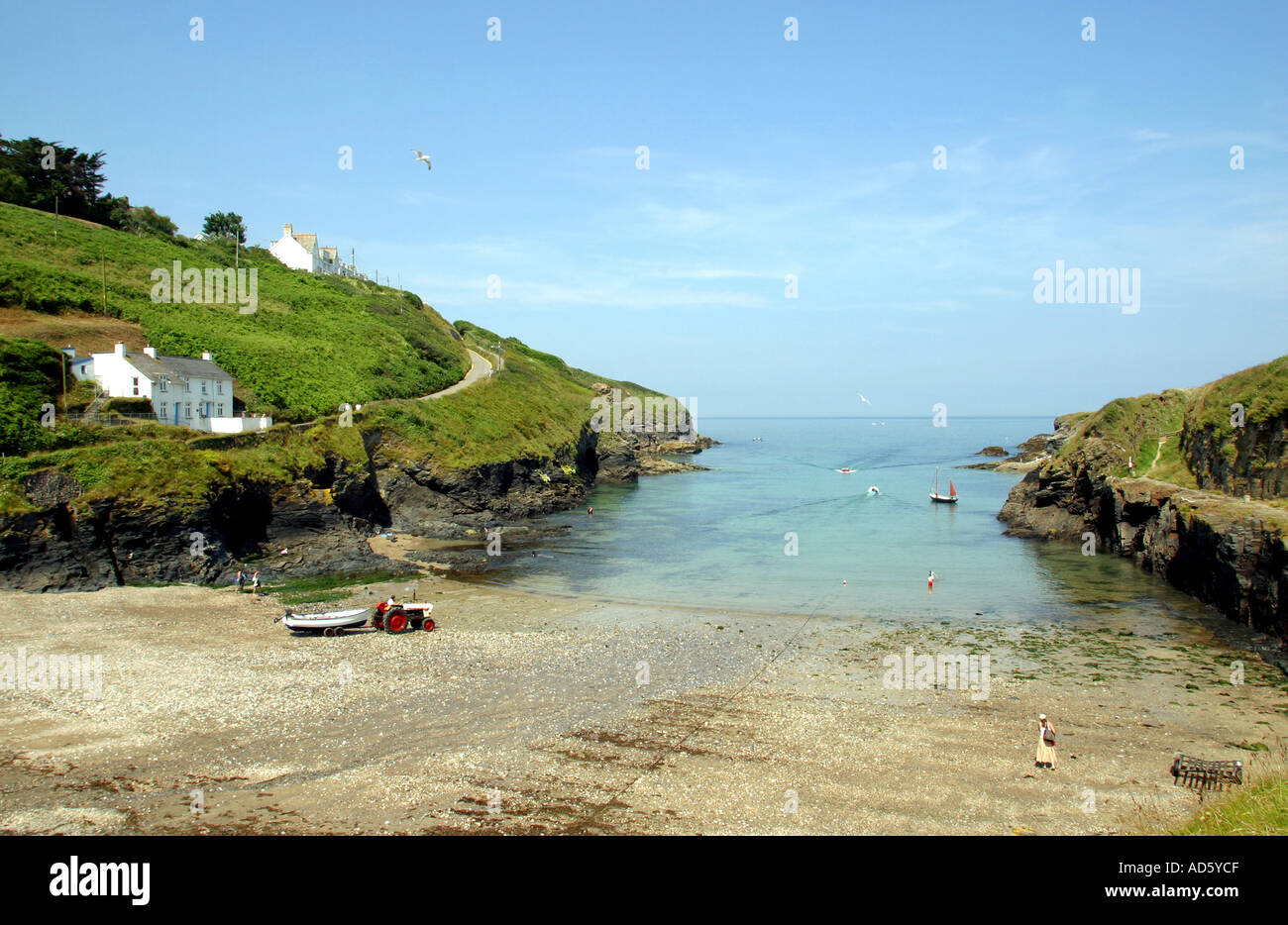 Port Gaverne près de Port Isaac, Cornwall, UK Banque D'Images