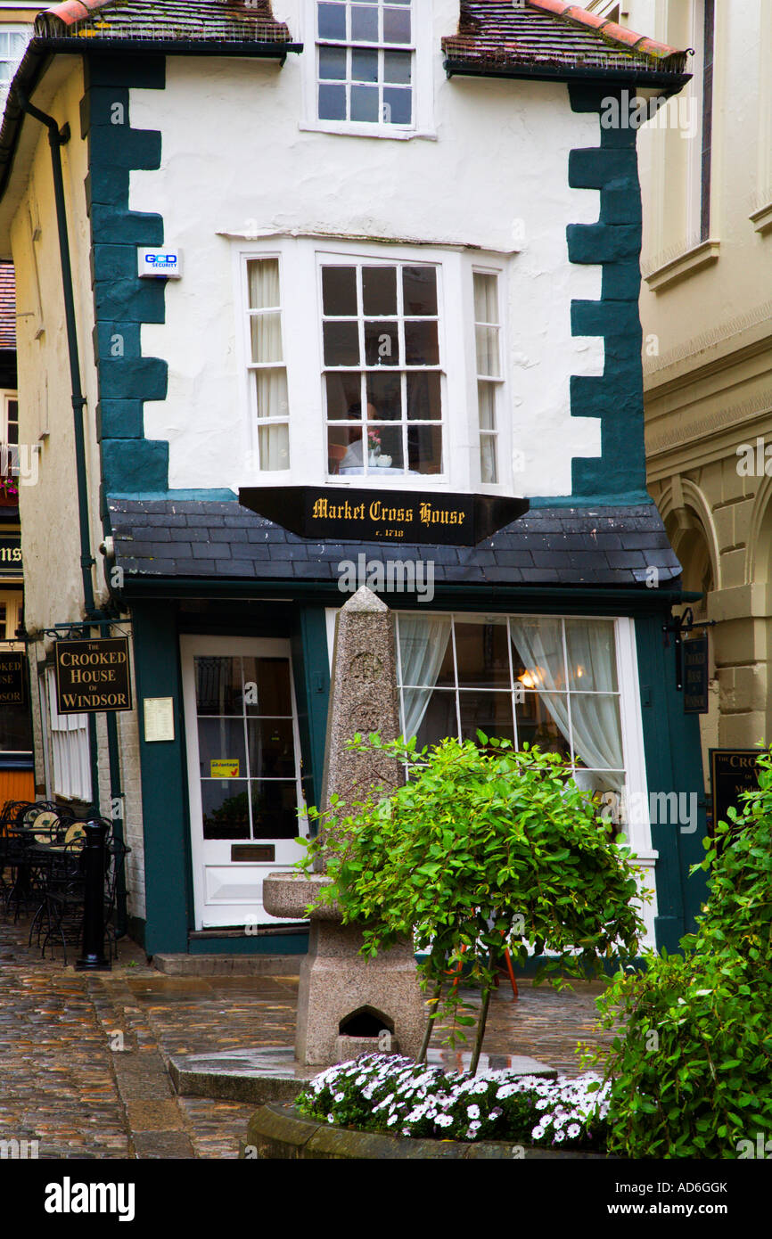 Le Crooked House à Windsor Berkshire en Angleterre Banque D'Images