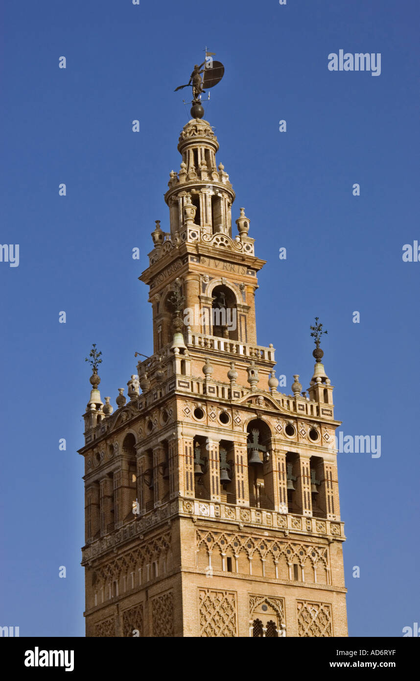 Détail de la Giralda la cathédrale de Séville Séville Andalousie Espagne Europe Banque D'Images