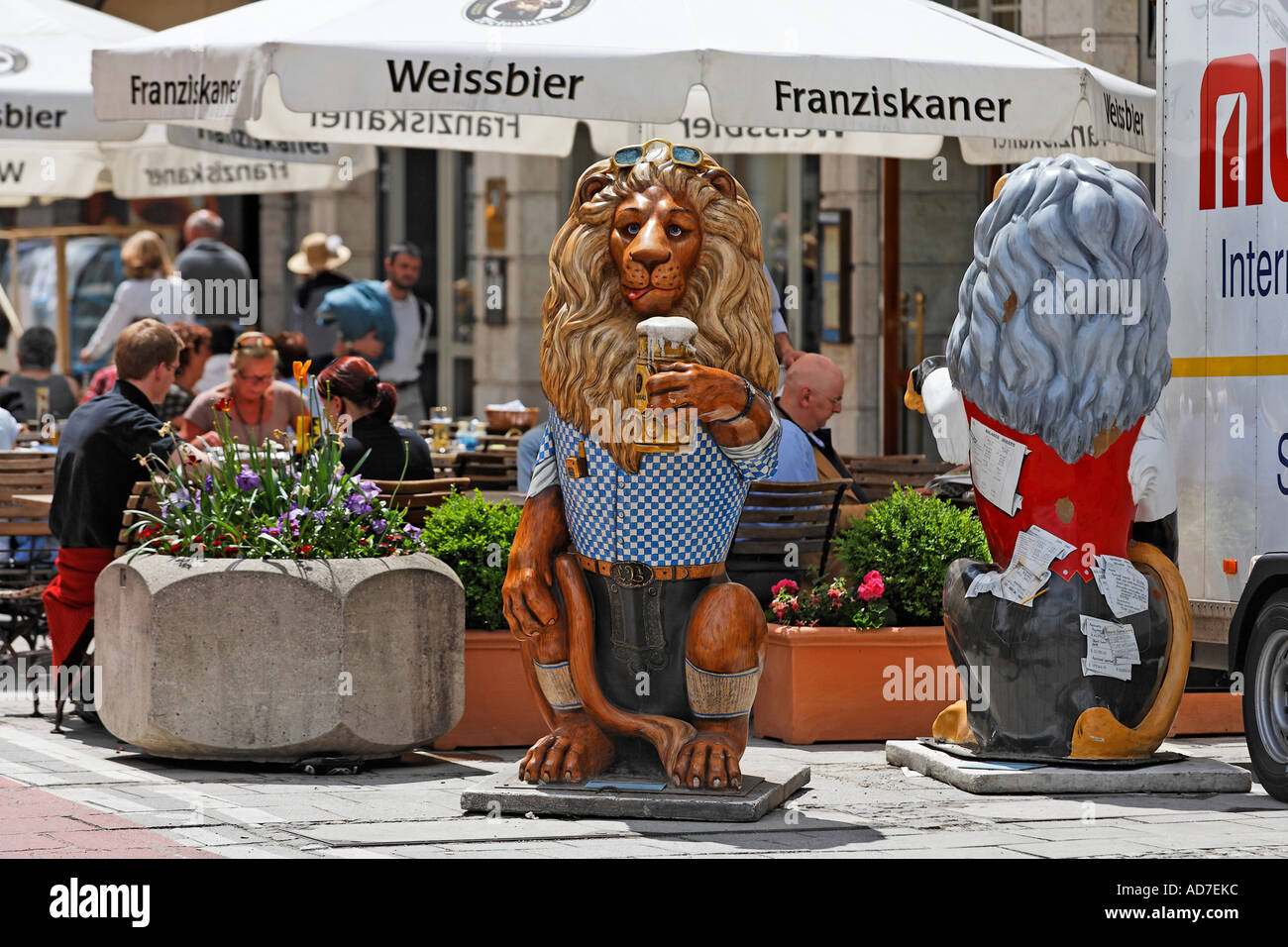 Les lions de Munich en Bavière Residenzstraße parade 2006 Allemagne Banque D'Images