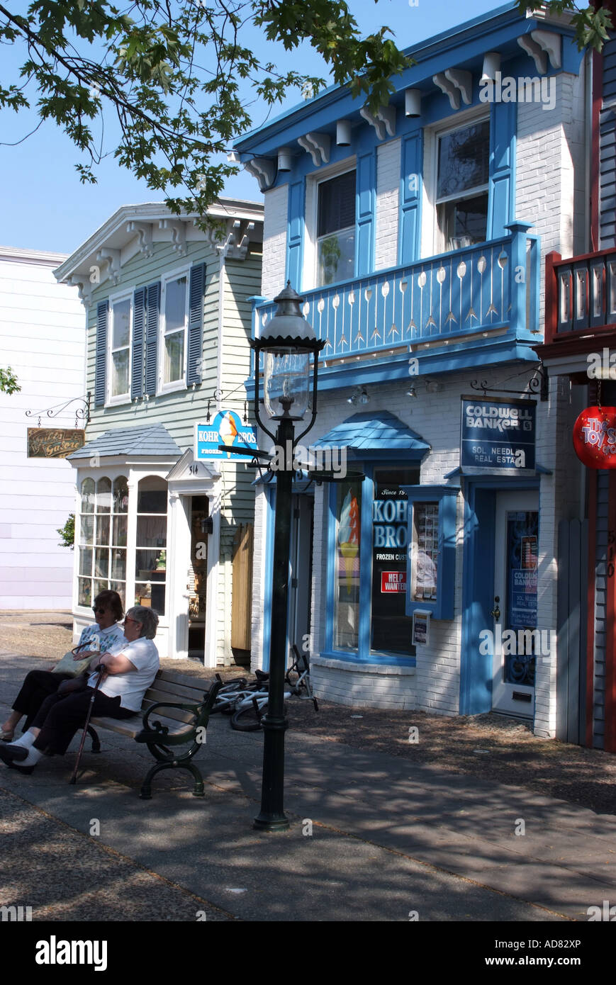 Boutiques de style victorien à Washington Street Mall à Cape May dans le New Jersey États-Unis Amérique latine Banque D'Images