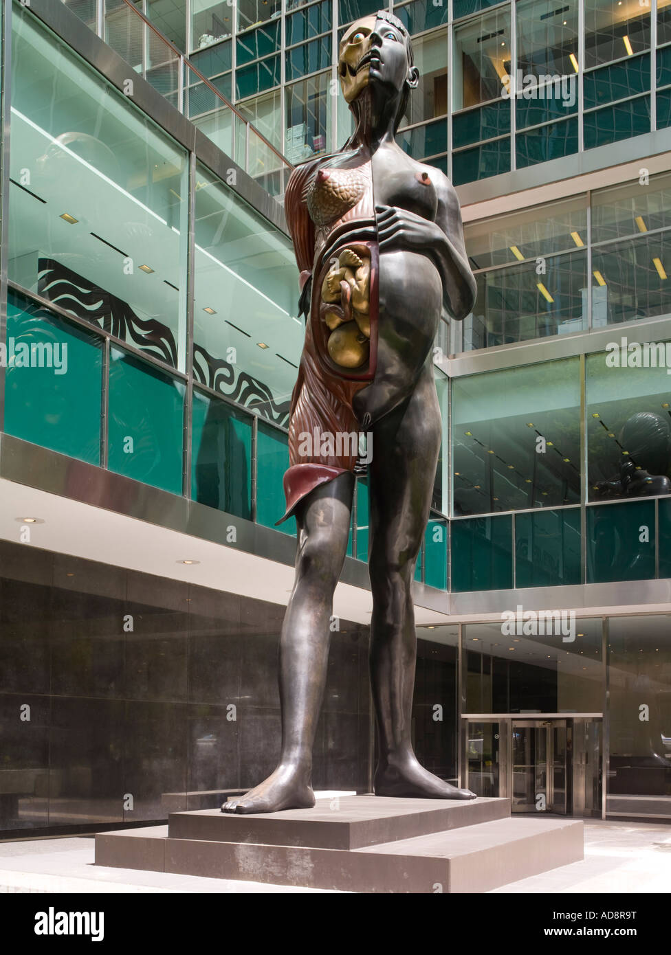 La Vierge Mère par Damien Hirst, levier, House, New York City, USA Banque D'Images