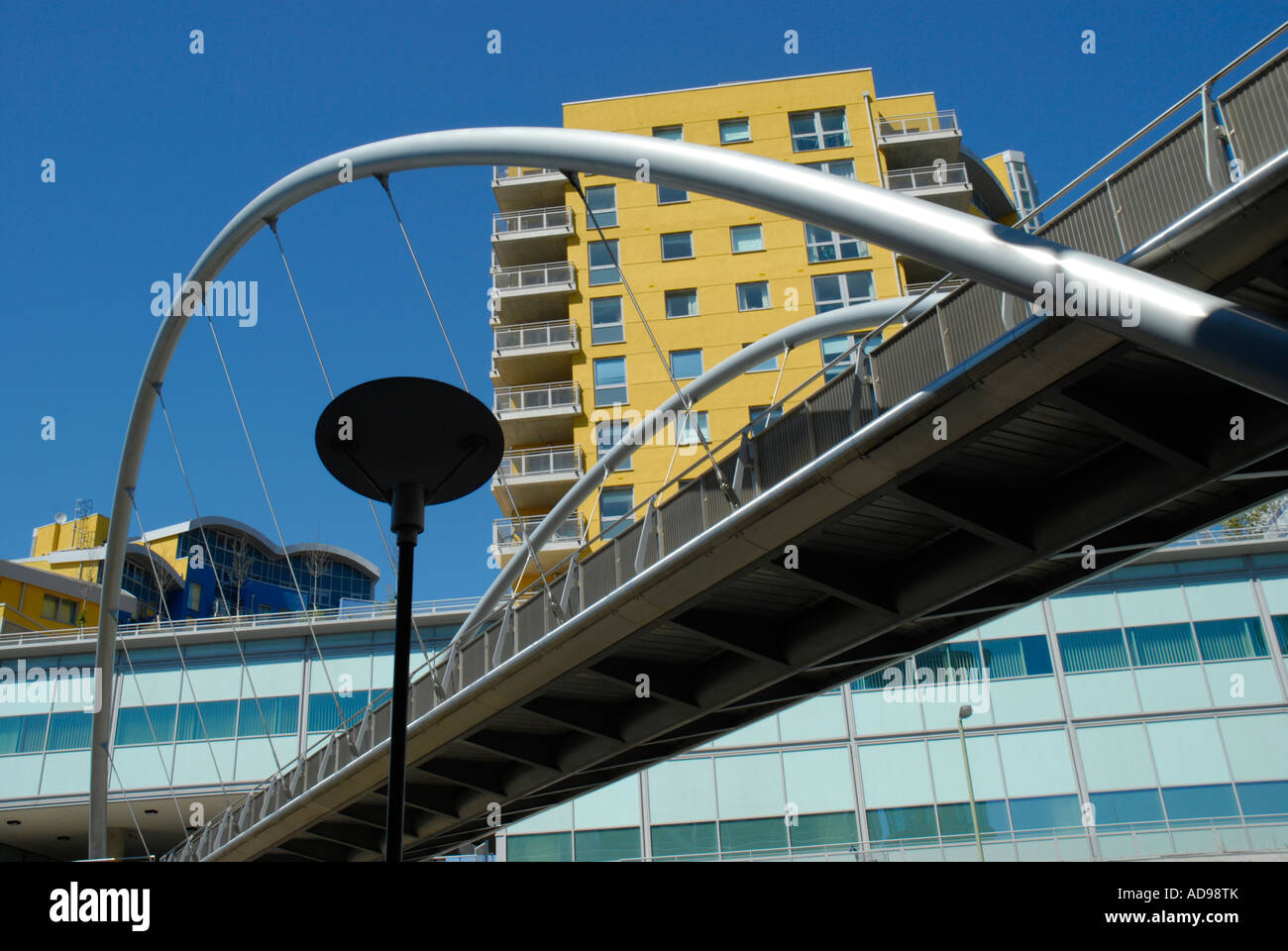 Crown Heights appartement résidentiel adjacent et développement bridge Alencon Basingstoke Hampshire Lien Banque D'Images