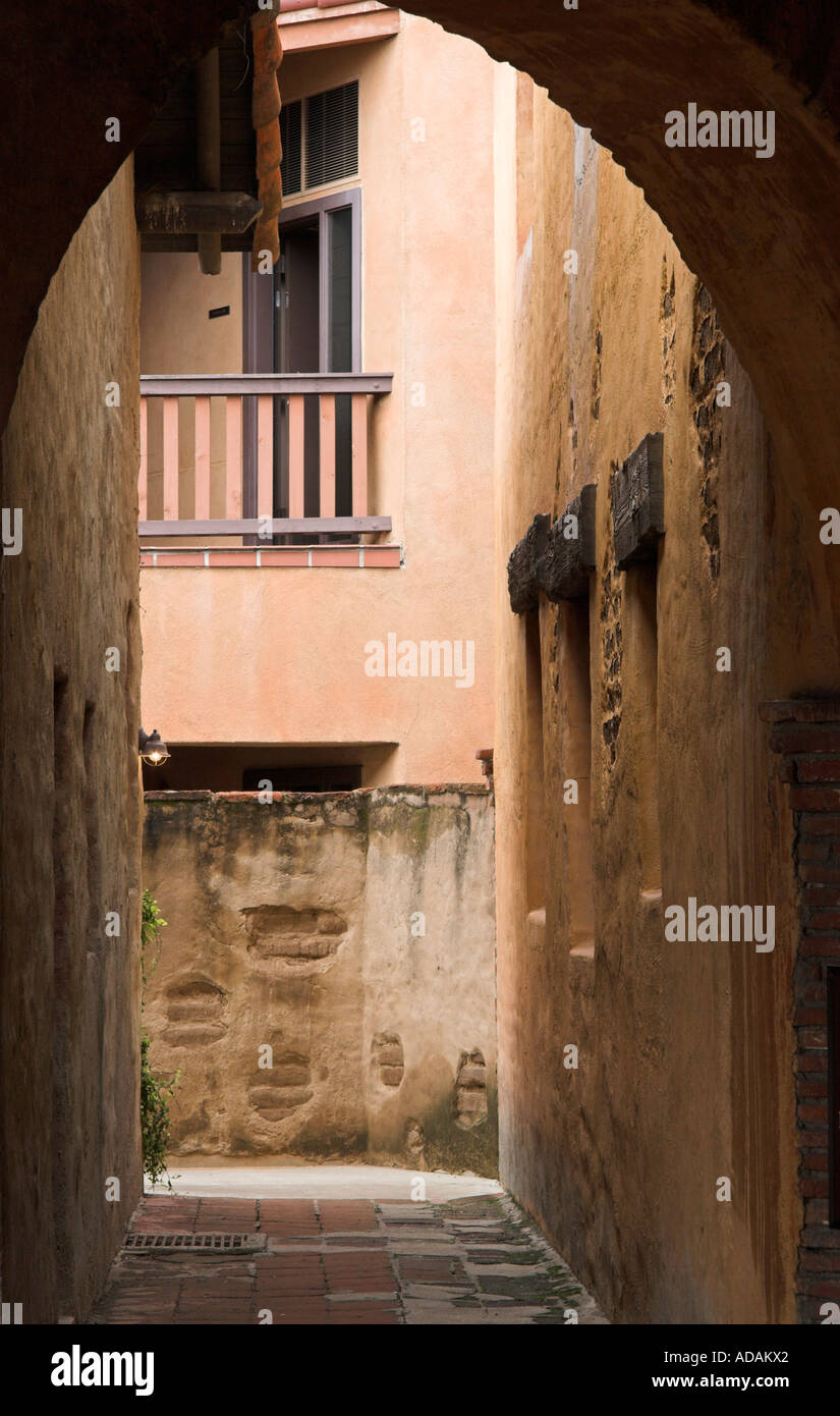 Arcade voûtée, Mission Basilica San Juan Capistrano, California, USA Banque D'Images