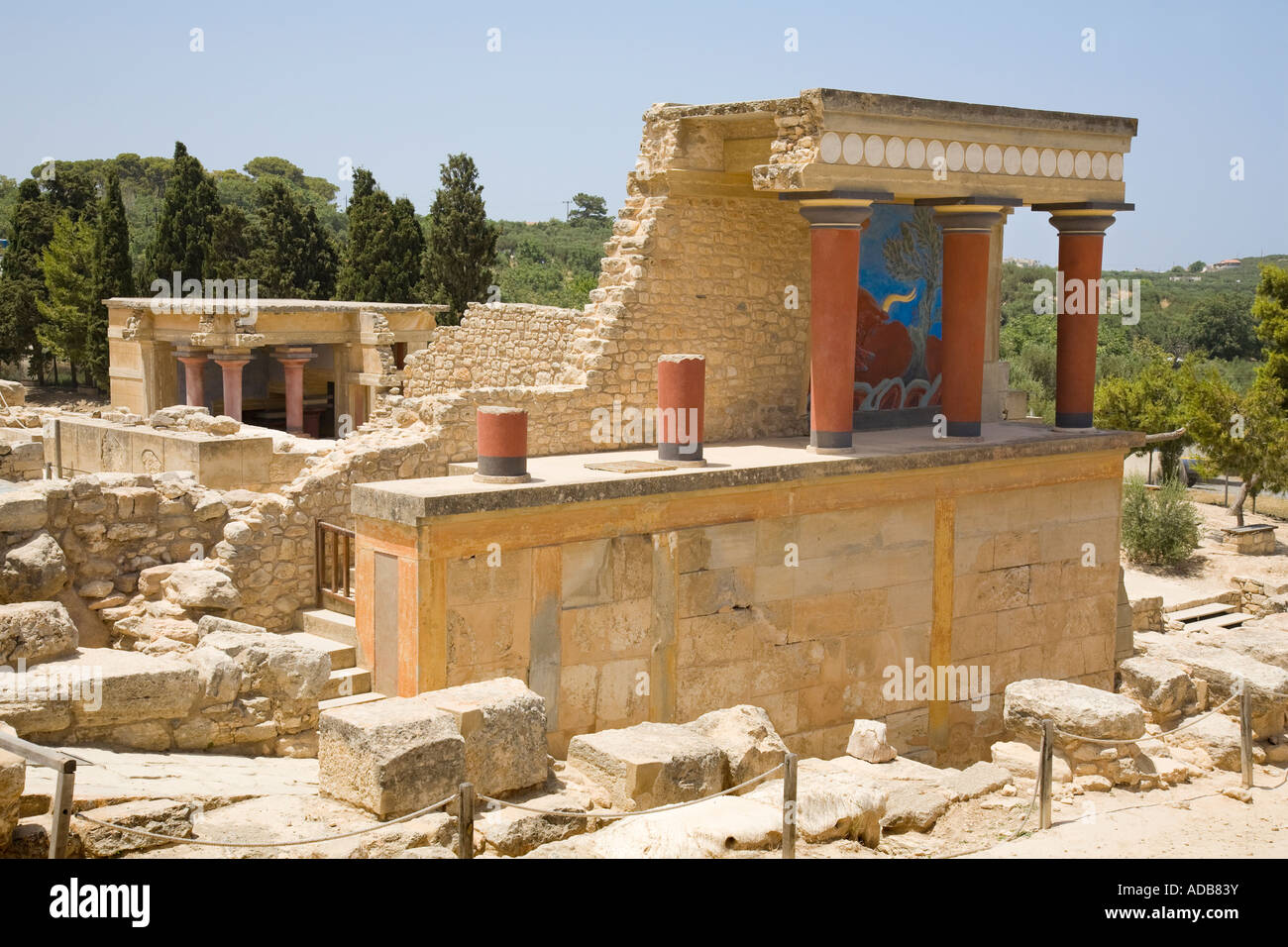 Le pilier nord située à l'entrée nord du palais Minoen au site de fouilles de Cnossos / Crète / Grèce Banque D'Images