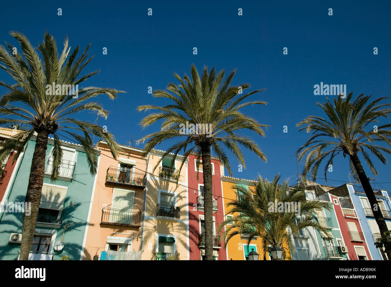 Les maisons de bord de mer pittoresque de Villajoyosa, Costa Blanca, Espagne Banque D'Images