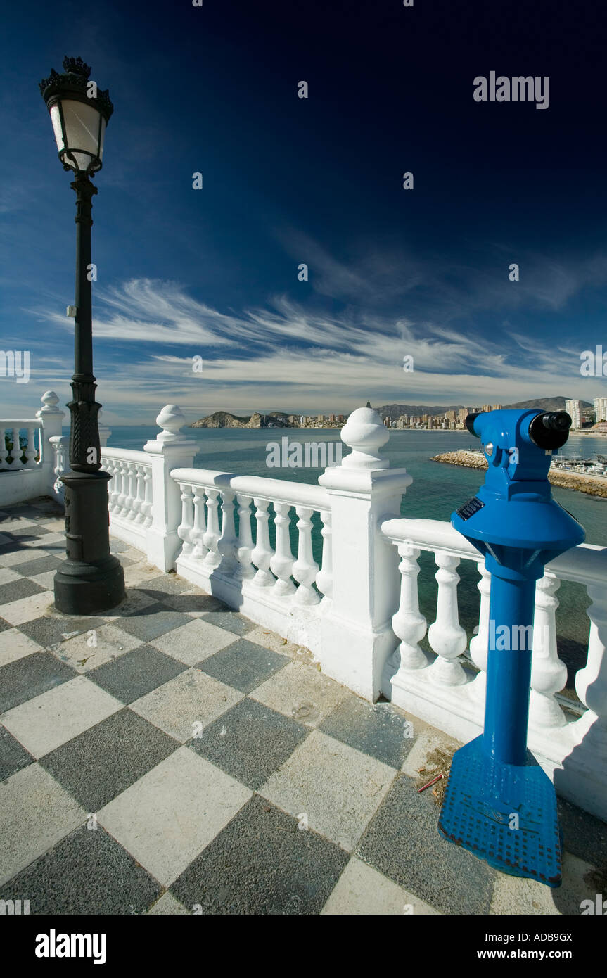 Pontiente beach du Balcon del Mediterraneo Benidorm, Costa Blanca, Espagne Banque D'Images